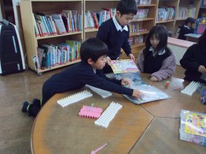 1月27日　ゴムバンド作り